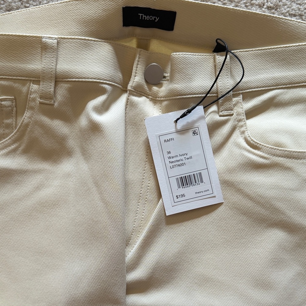 Theory Cream Raffi neoteric twill - Picture 7 of 11